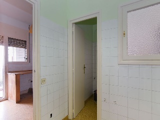 Edificio en C/ Josep Anselm Clavé 11