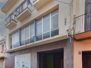 Edificio en C/ Josep Anselm Clavé 37