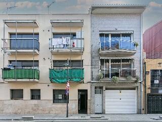 Pisos banco Canovelles