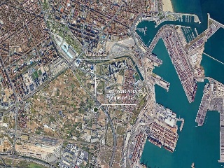 Suelo urbano consolidado en C/ Jesús Morante Borrás, Valencia 4