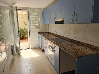 Piso con garaje y trastero en C/ Son Prim, Andratx (Islas Baleares) 4