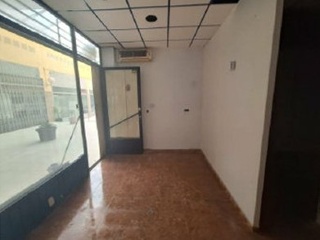 Local comercial en Av Juan Bonachera - Roquetas de Mar - Almería 2