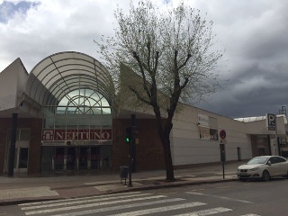 Local en Av Centro Comercial Neptuno - Granada -      2