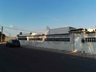 Unifamiliar en venta en Torrevieja de 193  m²