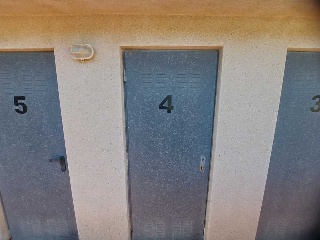  32
