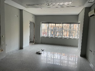 Oficina en Av. Alfonso IX, Zamora 6