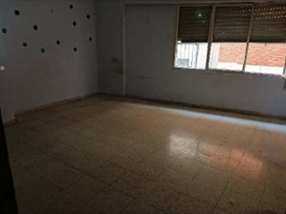 Piso en C/ Romeu, Sagunto (Valencia) 3
