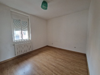 Piso en C/ Navalmoral de la Mata 5
