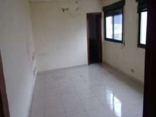 Nave en San Cibrao das Viñas 7
