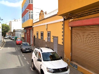 CANOVAS DEL CASTILLO 2