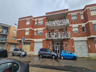 Pisos banco Deltebre