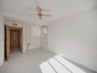 Calle Eneas 1 2ª 32 13