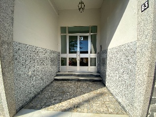 Calle Tetuan 63  Escalera Y Planta 3 Puerta Dr 9