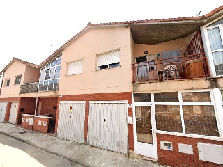 Piso en venta en Santovenia De Pisuerga de 106  m²