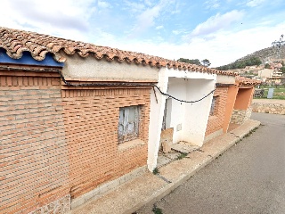 CALLE BARRIO DEL PILAR                        00007 2