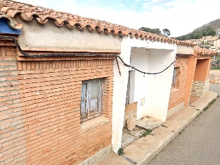 CALLE BARRIO DEL PILAR                        00007 4