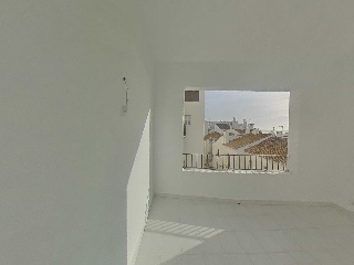 Piso con garajes en C/ Muelle Ribera - Marbella - Málaga 3