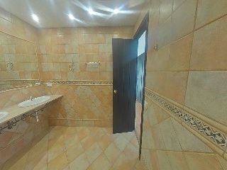 Piso con garajes en C/ Muelle Ribera - Marbella - Málaga 28