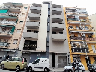 Garaje en venta en Vilanova I La Geltrú de 10  m²