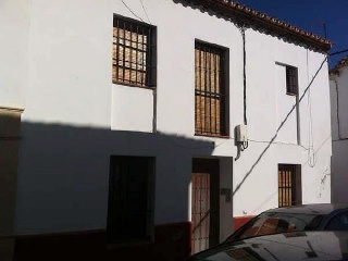 Piso en venta en Carmona de 108  m²