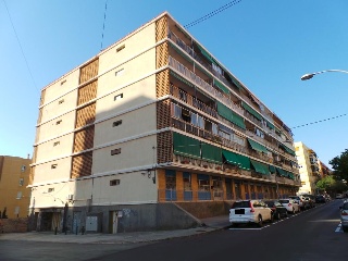 Piso en venta en Alicante de 69  m²