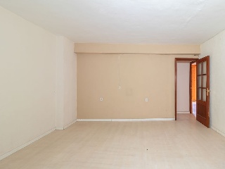 Piso en C/ Viana 4
