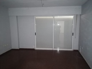 Piso en Gandía 13