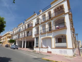 Piso en venta en Vera de 73  m²