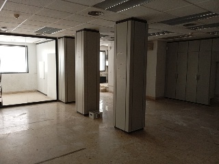 Local comercial en C/ Mayor - Manises - Valencia  2