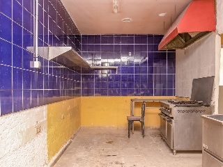 Local en C/ Isaac Albeniz, Calvià  12