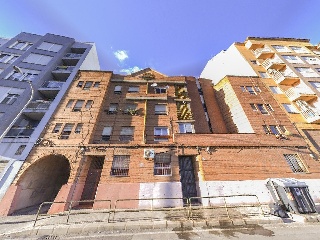 RIU 2