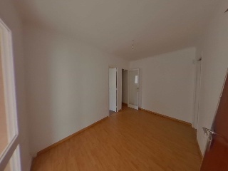 Piso en venta en Rubí de 63  m²