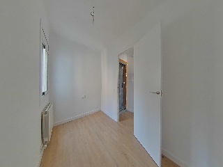 Piso en C/ Xuquer, Terrassa (Barcelona) 3