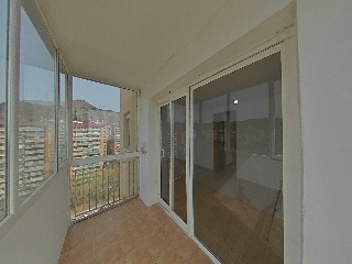 Piso en C/ Vía Favencia - Barcelona - 5