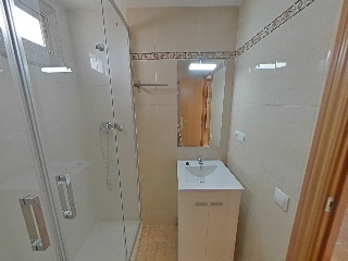 Piso en C/ Vía Favencia - Barcelona - 28