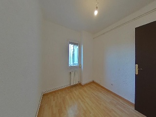 Vivienda en Avenida San Esteve 18