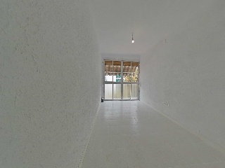 Piso en C/ de Camprodón - Santa Coloma de Gramenet - Barcelona 3