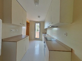 Vivienda en Av Europa 16
