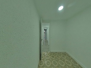 Entresuelo en C/ Piquer - Barcelona - 18