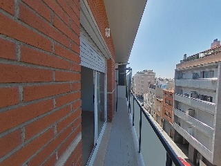 Piso en C/ Renaixement, Terrassa (Barcelona) 2
