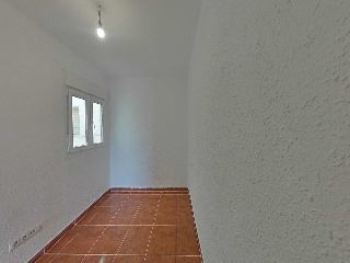 Piso en C/ de Sau - Sabadell - 18