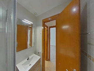 Piso en C/ Sant Narcis - Girona - 23