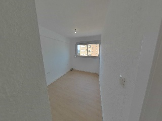 Vivienda en C/ Grupo Vint-I-Cinc de Setembre - Rubí - 14