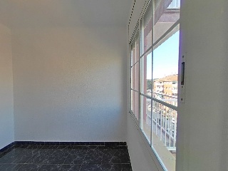 Piso en C/ Italia, Terrassa (Barcelona) 4