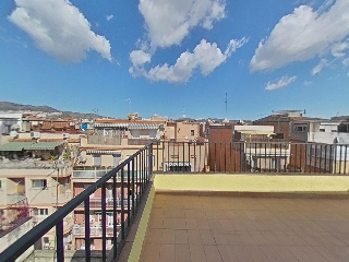 Ático dúplex en C/ Mare Eterna 37