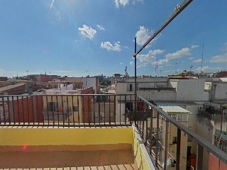 Ático dúplex en C/ Mare Eterna 46