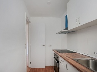 Piso en C/ Turina 4