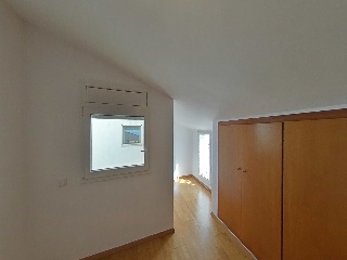 Dúplex en Av/ Lluís Pericot, Girona 9