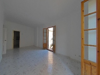 Piso en venta en Vilanova I La Geltrú de 170  m²