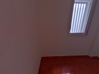 Vivienda en C/ Empúries, Girona 14